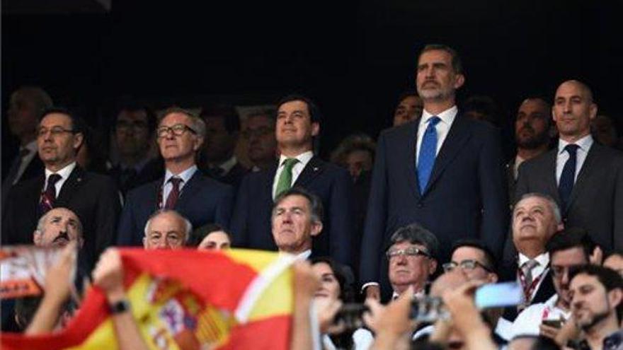 Nueva pitada al himno de España