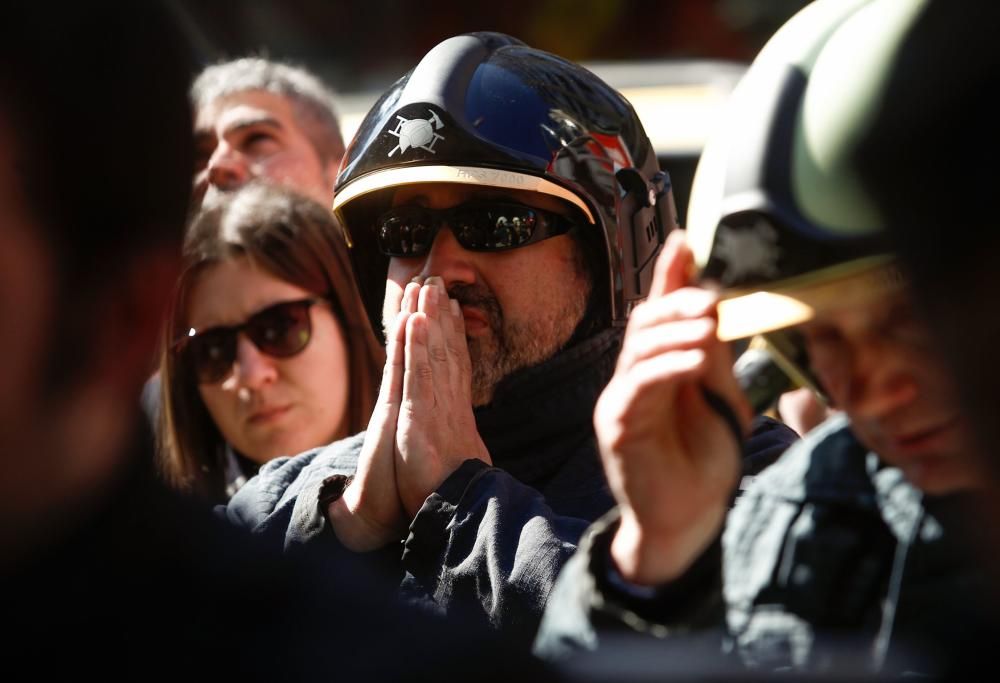 Homenaje al bombero fallecido en el incendio de Uría hace un año