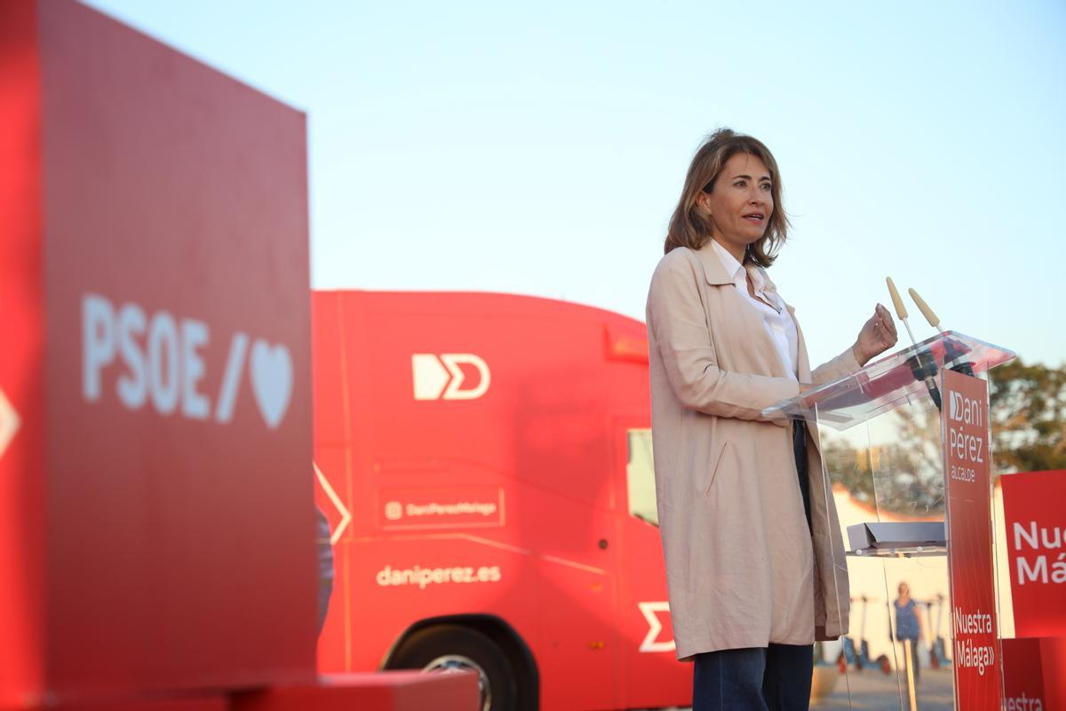 La ministra de Transportes, Raquel Sánchez, en un acto político la semana pasada.