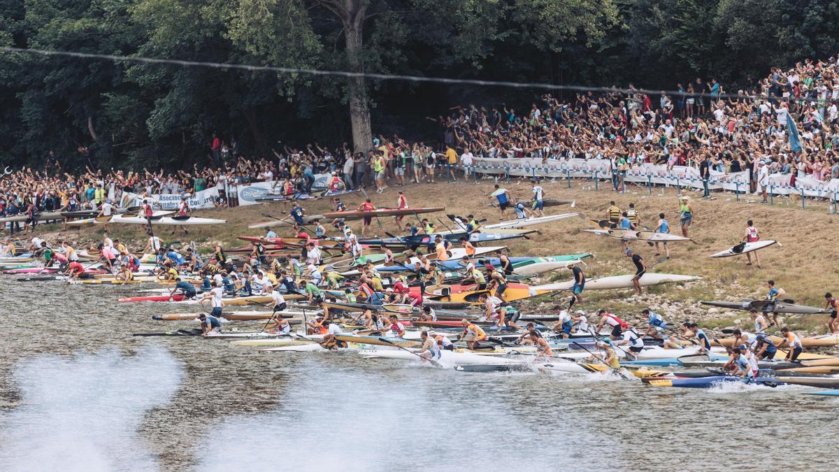 Archivo - Salida del Descenso Internacional del Sella en agosto de 2019.