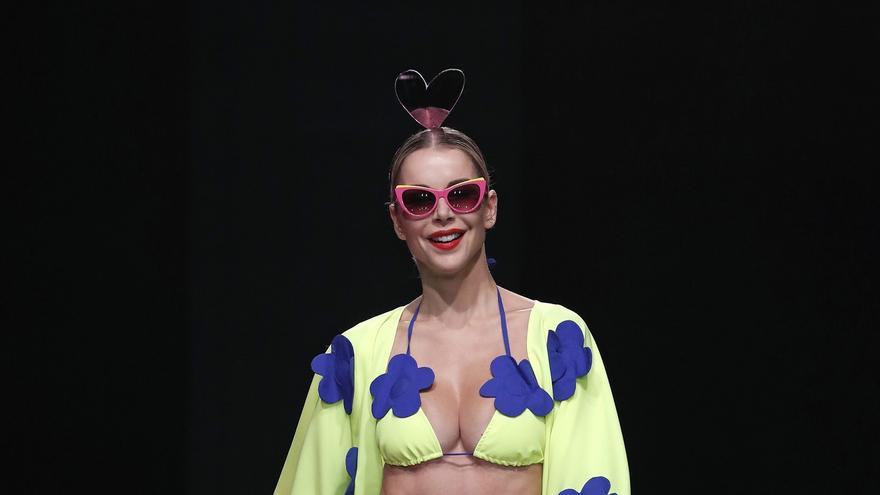 Desfile de Ágatha Ruiz de la Prada en la Gran Canaria Swim Week 2021 (3ª jornada)