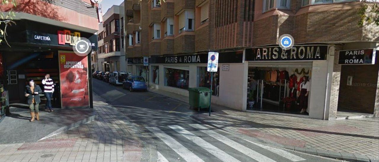 Esquina de la calle Aragón, junto al parque Ribalta, donde se produjo la pasada madrugada la agresión.