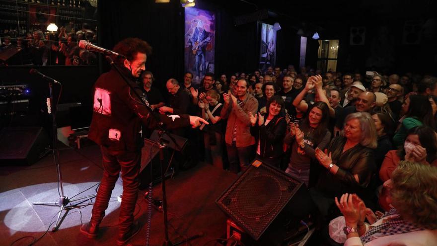 Willie Nile, ayer, en su actuación en la sala Santa Cecilia. | Ricardo Solís