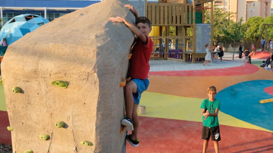Ibiza y Formentera abren mañana los parques infantiles