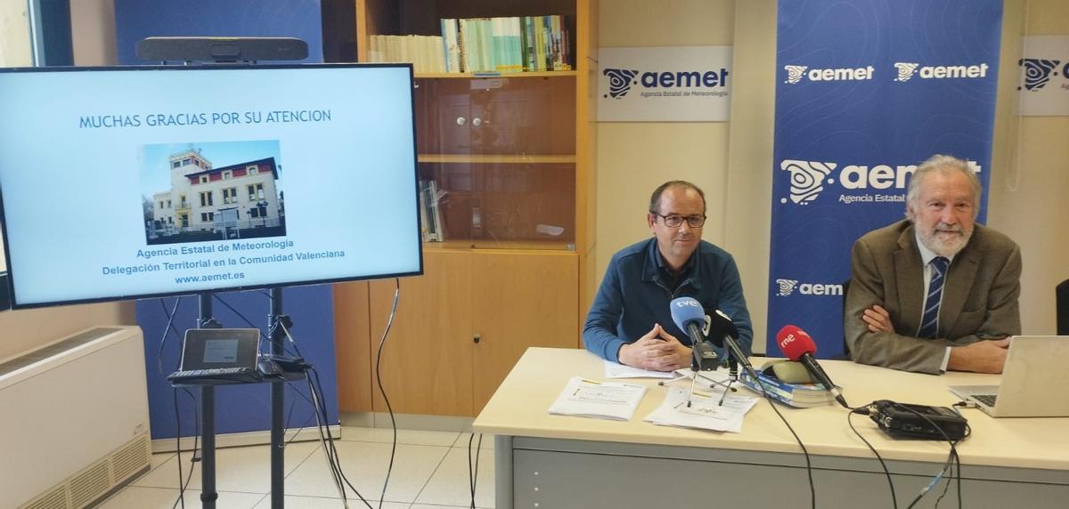 José Ángel Núñez y Jorge Tamayo, en la sede valenciana de Aemet.
