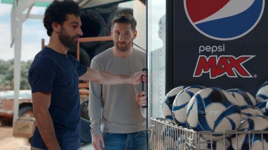 Messi y Salah compiten en un divertido anuncio