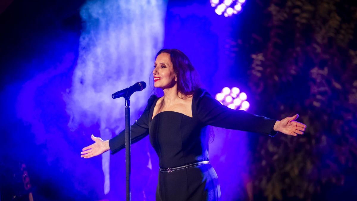 El concert de Luz Casal al Vilar de la Duquessa de Cardona, en imatges