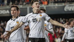 Valencia - Villarreal | El segundo gol de penalti de Pepelu