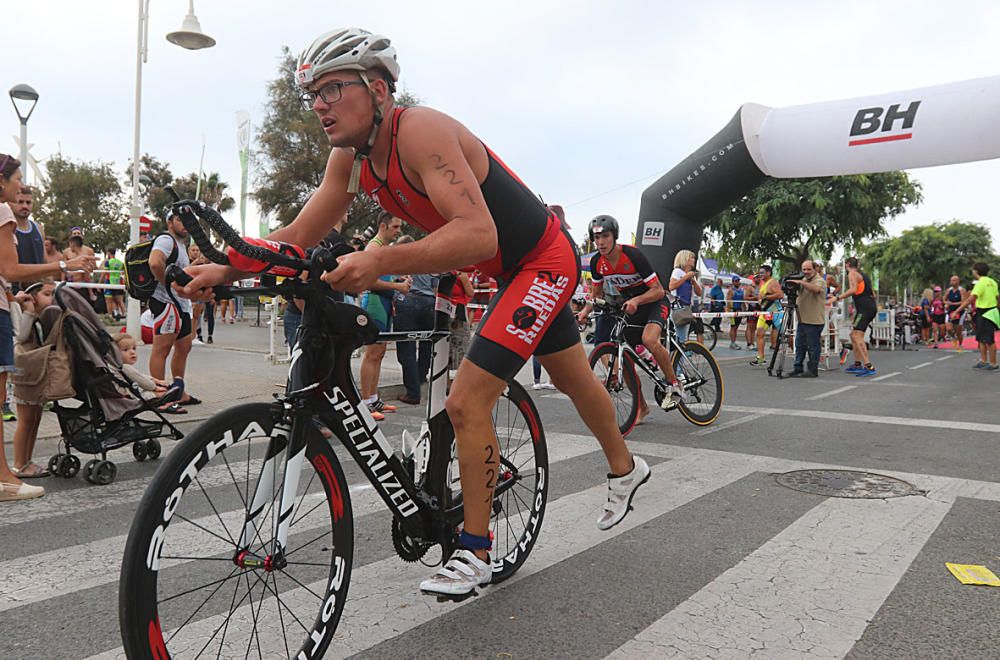 Búscate en la VIII Triatlón de Málaga