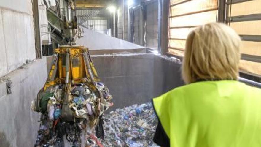 La planta de residuos que gestiona Vaersa en Villena.