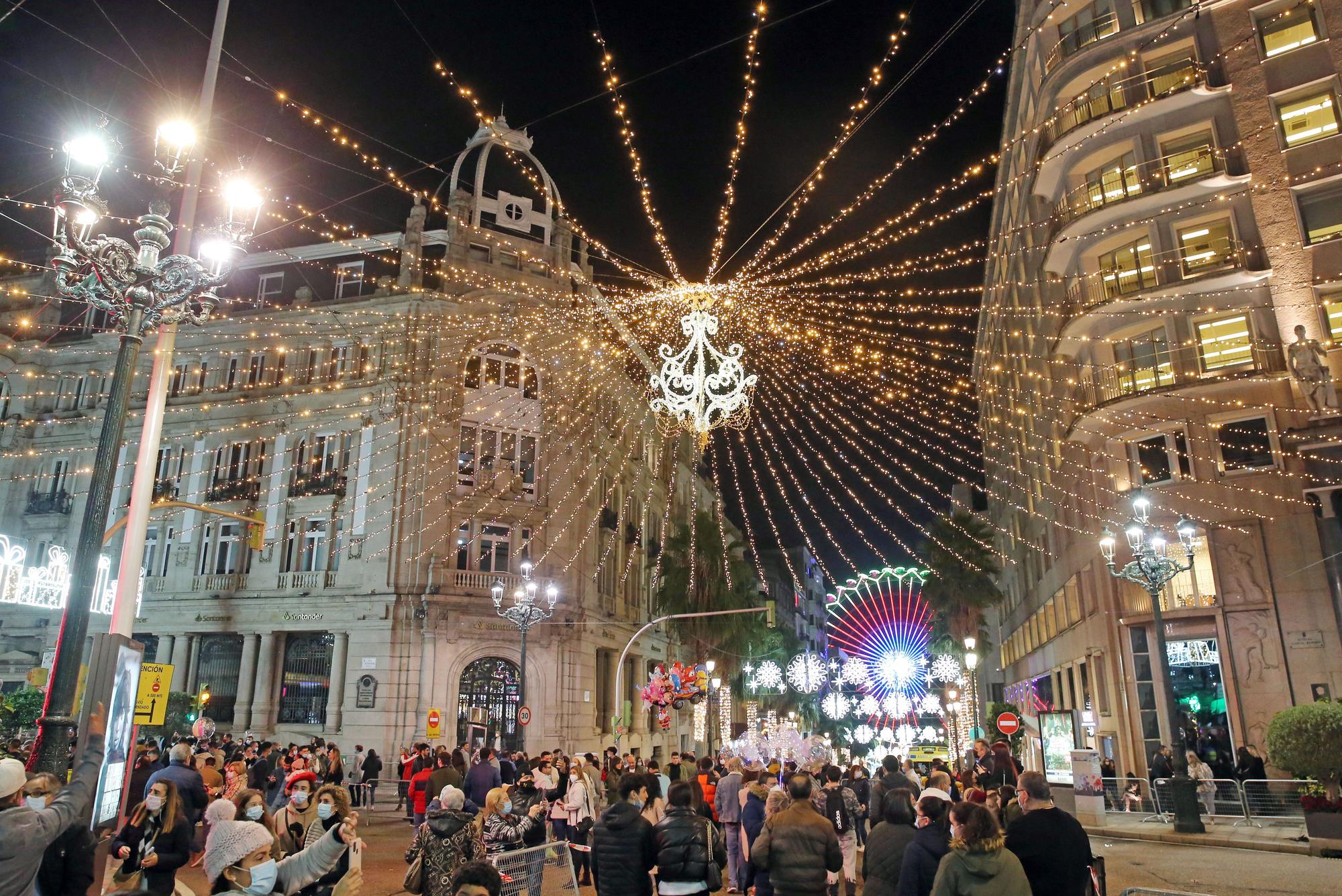 Las mejores imágenes del encendido de la Navidad en Vigo