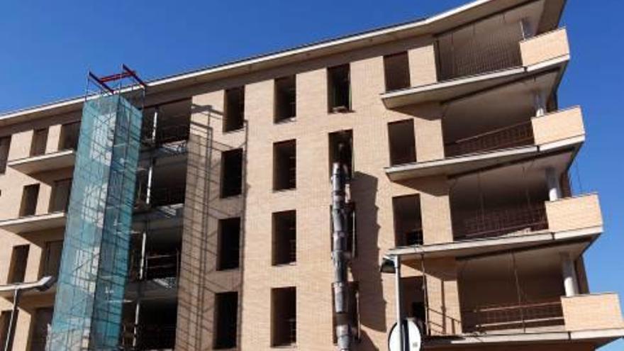 La incertesa política ha provocat un alentiment de la inversió immobiliària a Catalunya.