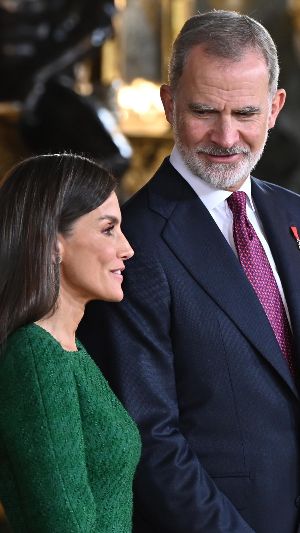Los Reyes, la Princesa de Asturias y la Infanta Sofía presiden una recepción en el Palacio Real por el Día de la Fiesta Nacional