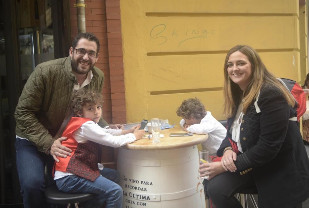 Ambiente en las tascas en el Bando de la Huerta