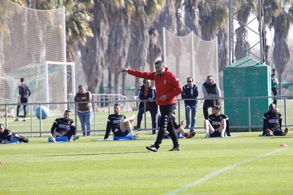 Primer entrenamiento de Rafa Navarro