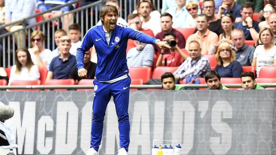 Conte advierte de que el Chelsea necesita refuerzos