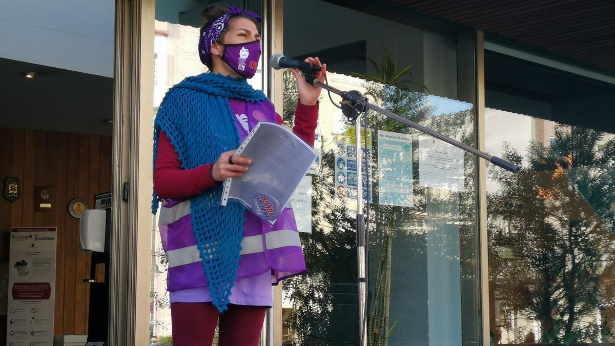 Día de la Mujer: el violeta toma la calle con medidas anticovid