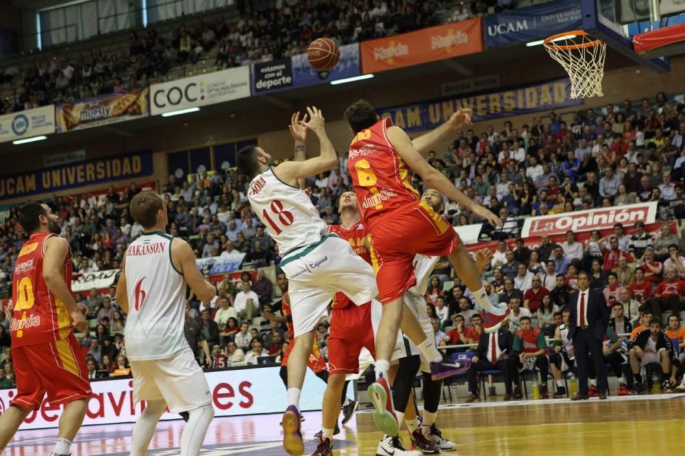 Baloncesto: El UCAM Murcia - Sevilla, en fotos