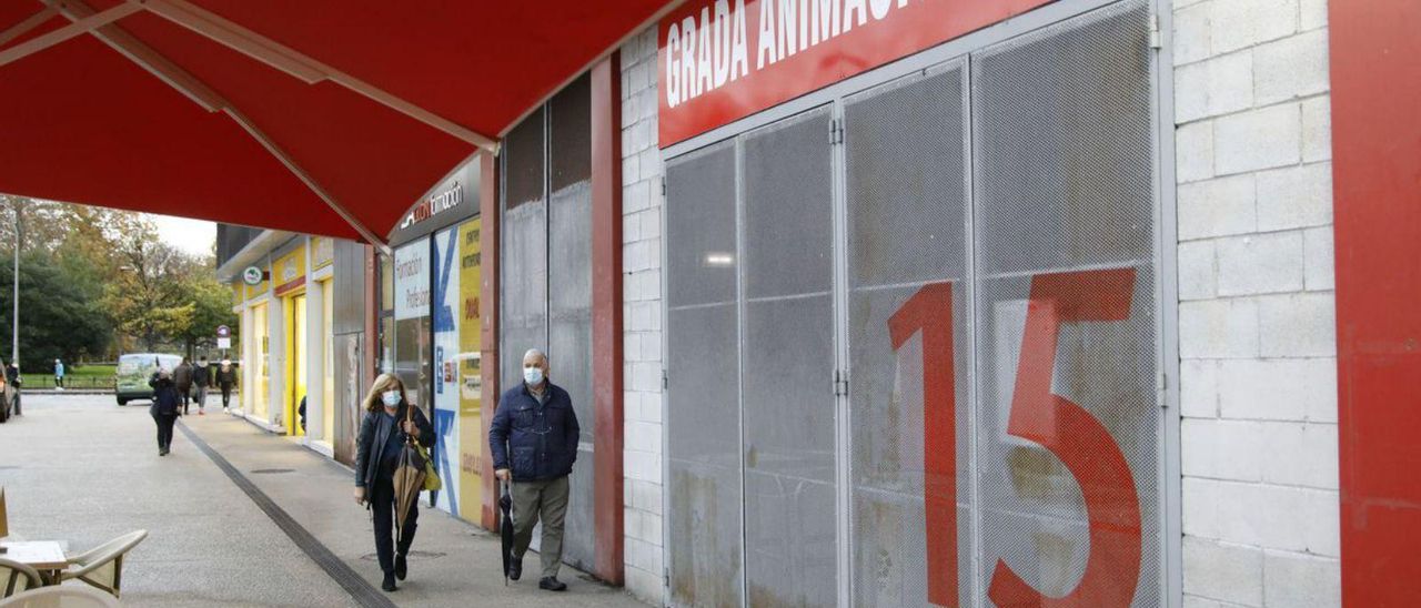La puerta 15, el espacio elegido por la asociación Anselmo López en el proyecto original como punto de partida del Paseo Sportinguista. | Marcos León