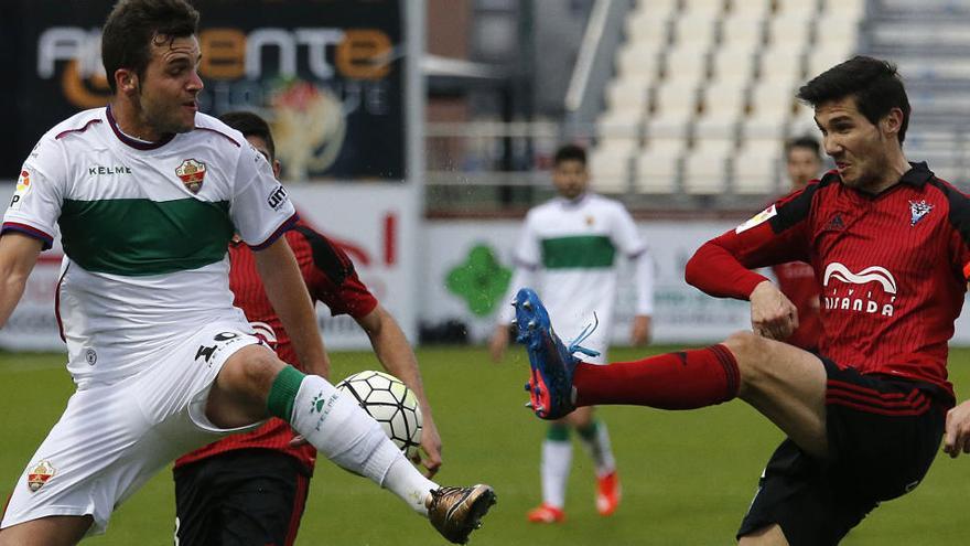 El Elche venció en dos de las tres anteriores visitas al campo del Mirandés