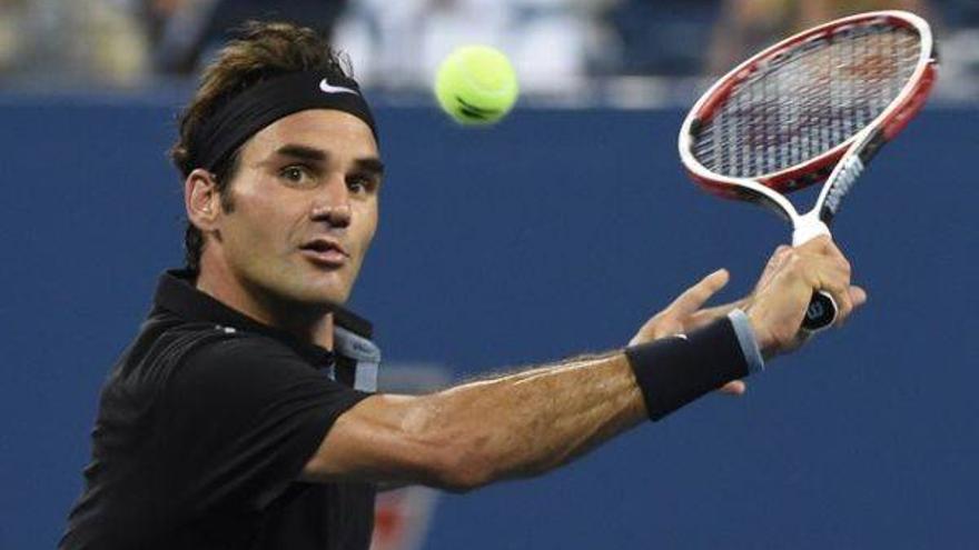 Federer remonta ante Monfils y vuelve a la semifinal de Nueva York