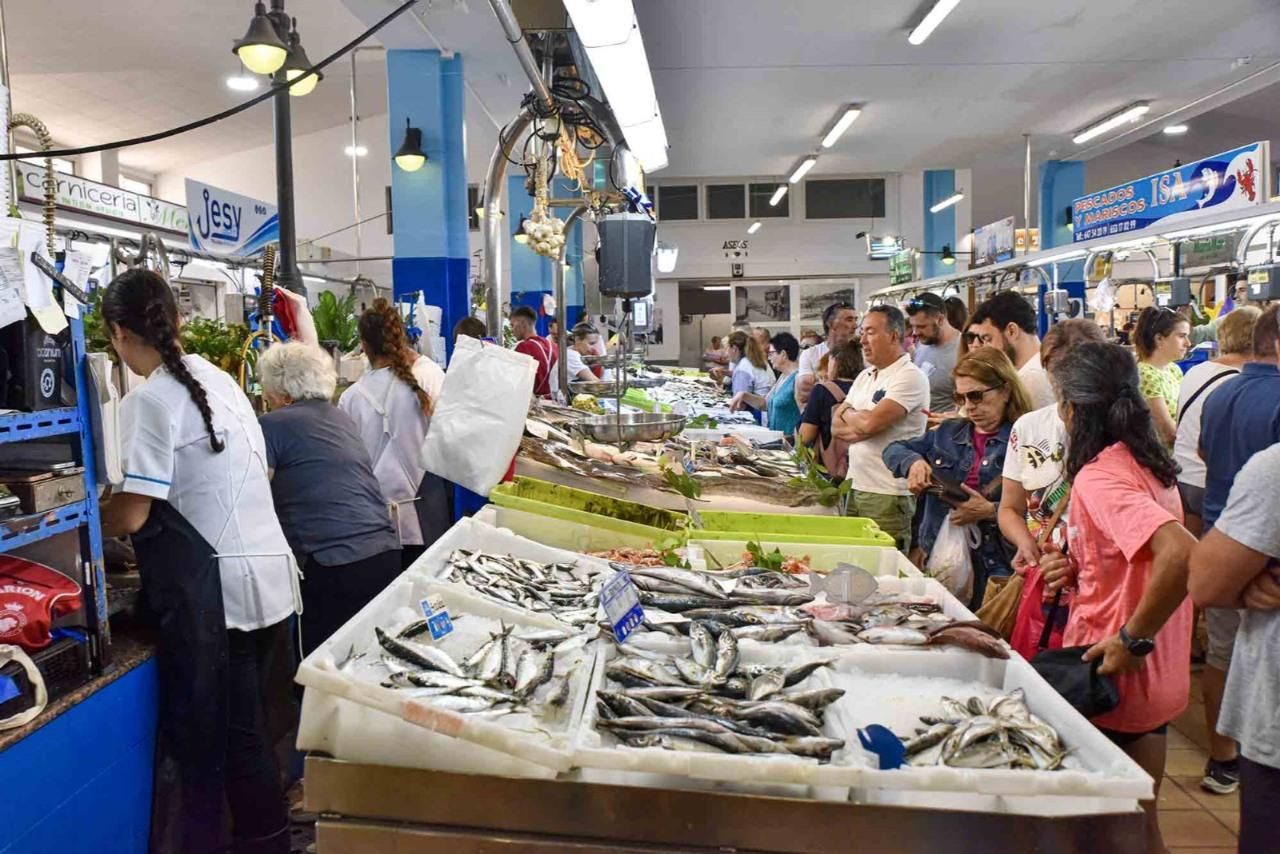 El mercado municipal de abastos de O Grove, esta mañana.