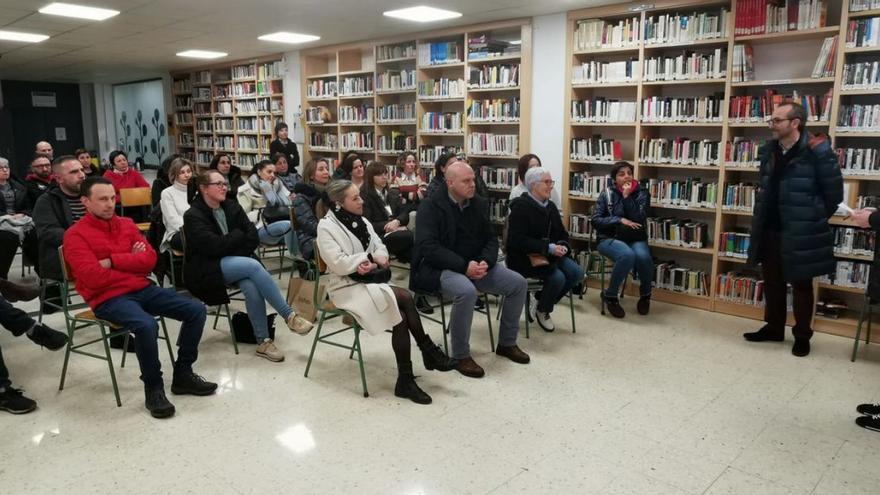 El Losada Diéguez aborda la salud emocional en el inicio de su escuela de familias