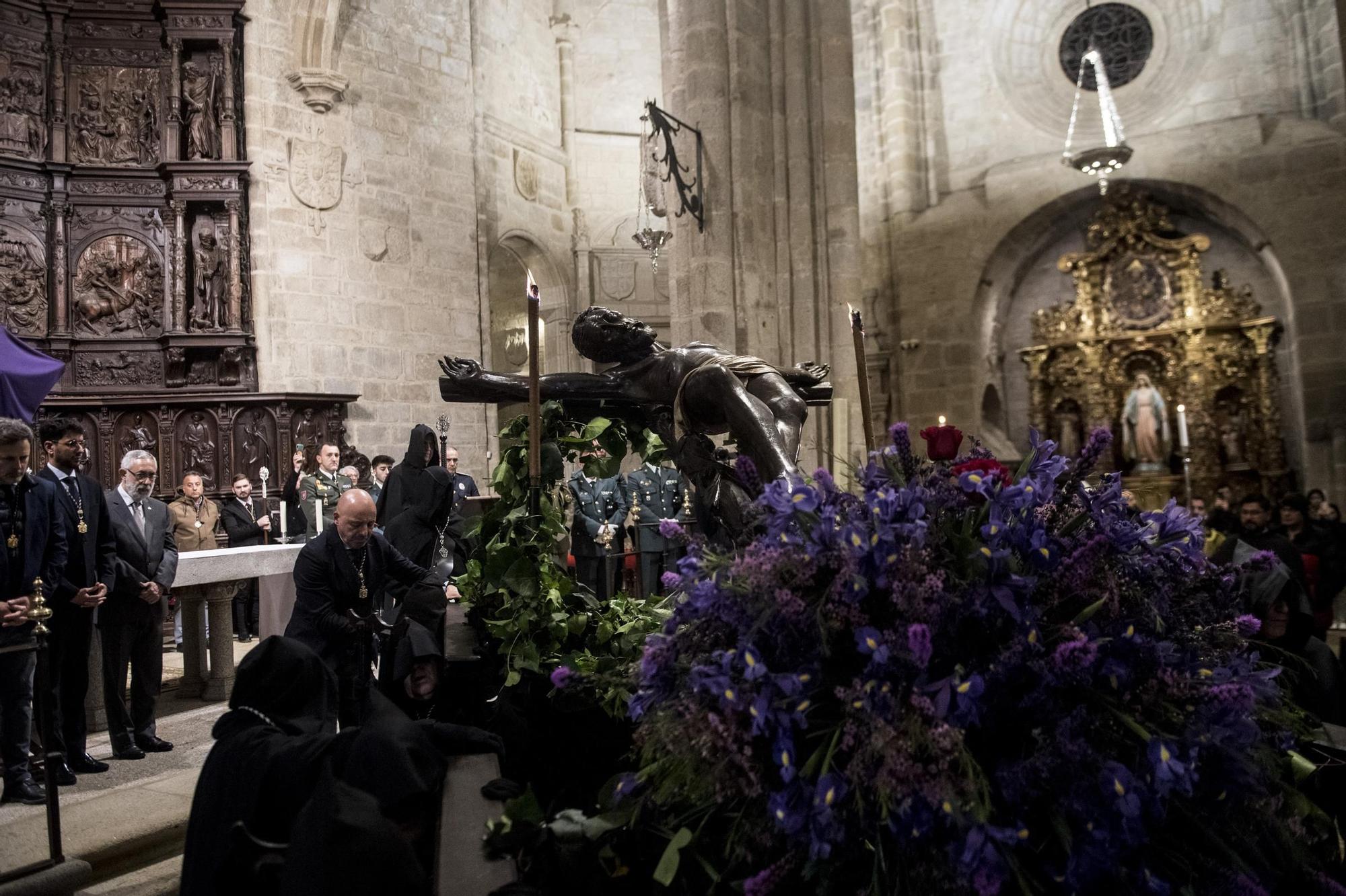 El Cristo Negro de Cáceres no pudo con lluvia