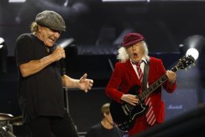 AC/DC conquista La Cartuja de Sevilla con su rock imparable