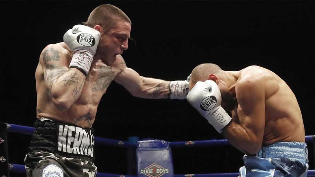 Kerman Lejarraga y Bradley Skeete, durante el combate