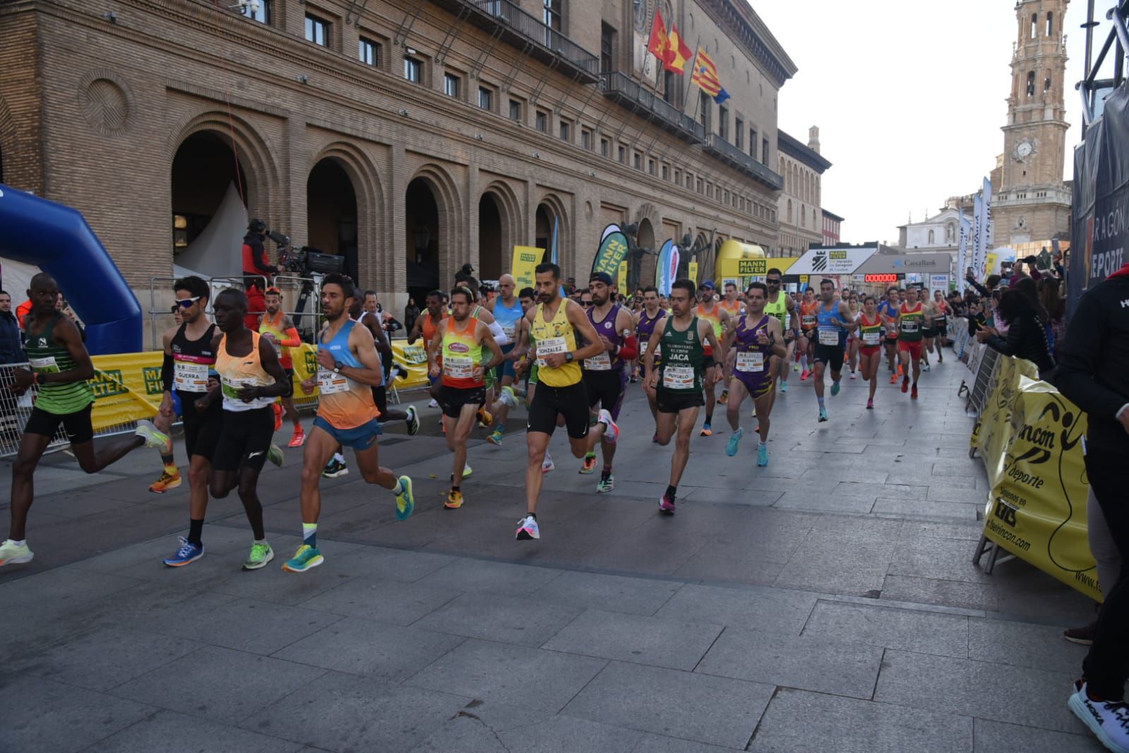 FOTOGALERÍA | Búscate en el Maratón de Zaragoza 2023