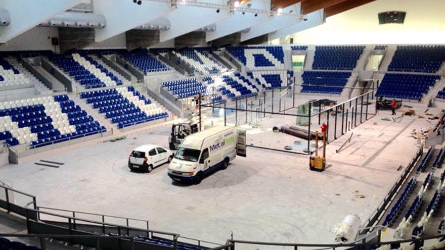 Imagen de la pista que se construye en Son Moix (Palma de Mallorca) para albergar las finales del Mundial de Pádel.