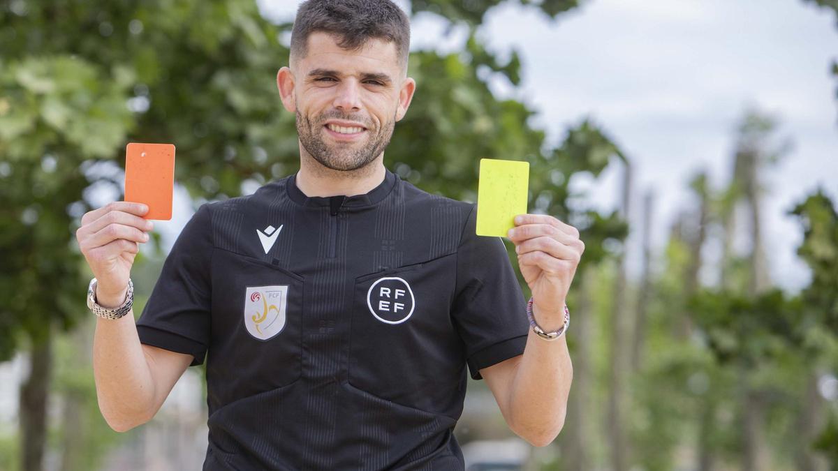 Morgado Mateu tanca una etapa de dotze temporades dedicades a l'arbitratge