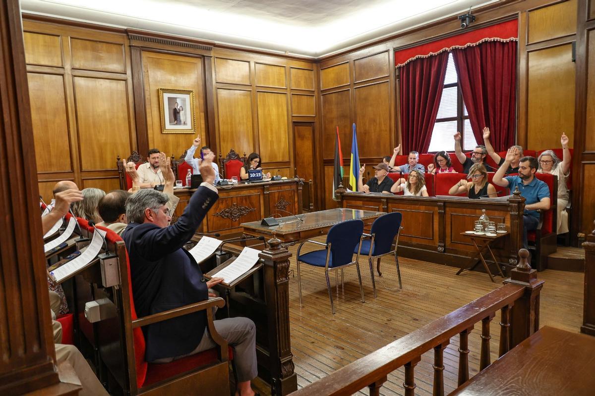 Un momento del pleno de Alcoy
