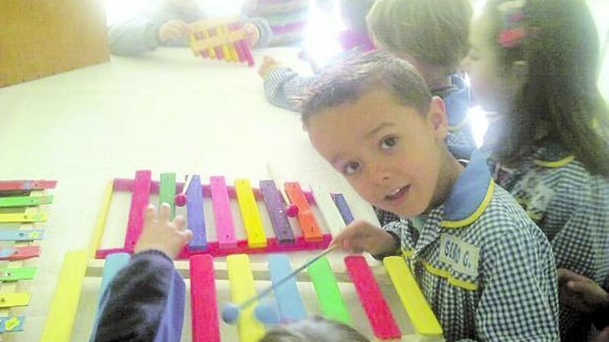 El Colegio Público Principado dedicó su semana cultural a los instrumentos musicales