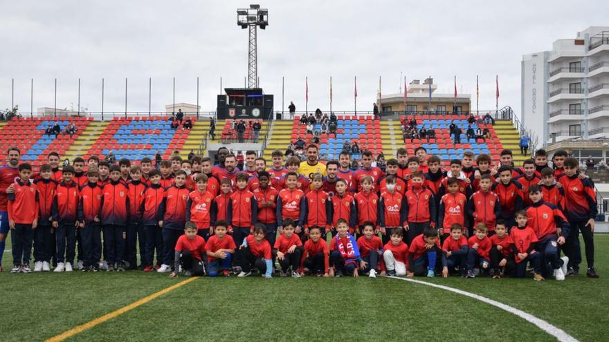 El Portmany moviliza a 300 personas al torneo del Villarreal