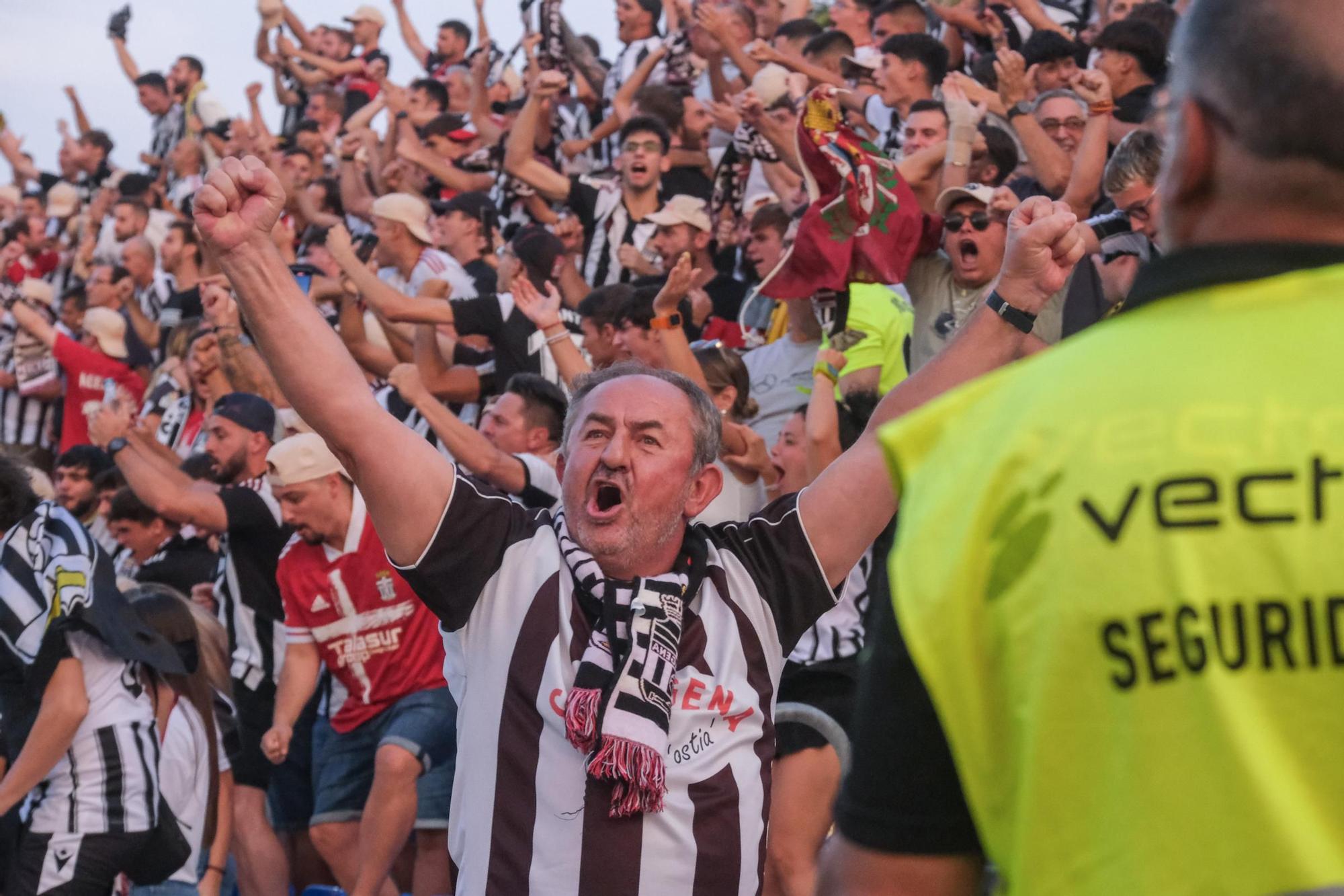 Las mejores imánes del CD Eldense - FC Cartagena (1-2) de la tercera jornada de la Liga Hypermotion