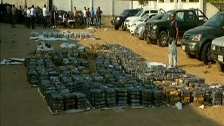 Incautan en Perú tres toneladas de cocaína