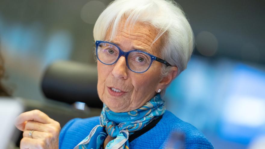 La presidenta del Banc Central Europeu (BCE), Christine Lagarde, durant un diàleg amb el comitè d'Afers Econòmics i Monetaris del Parlament Europeu celebrat a Brussel·les