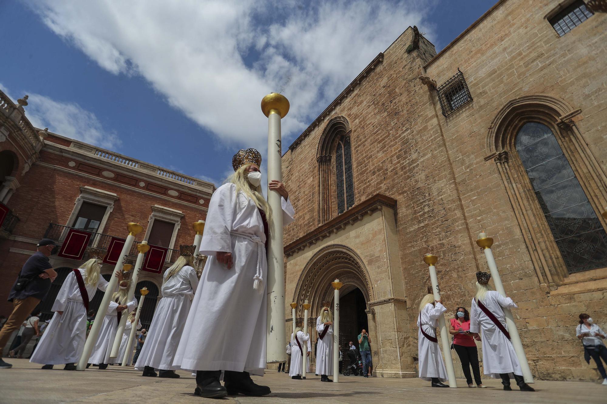 Así ha sido la misa y la procesión del día del Corpus en València