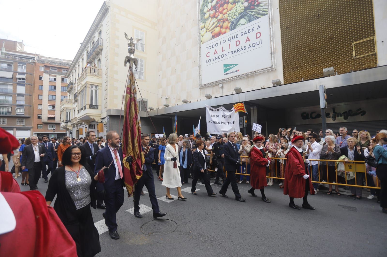 Procesión cívica del 9 d'Octubre en València