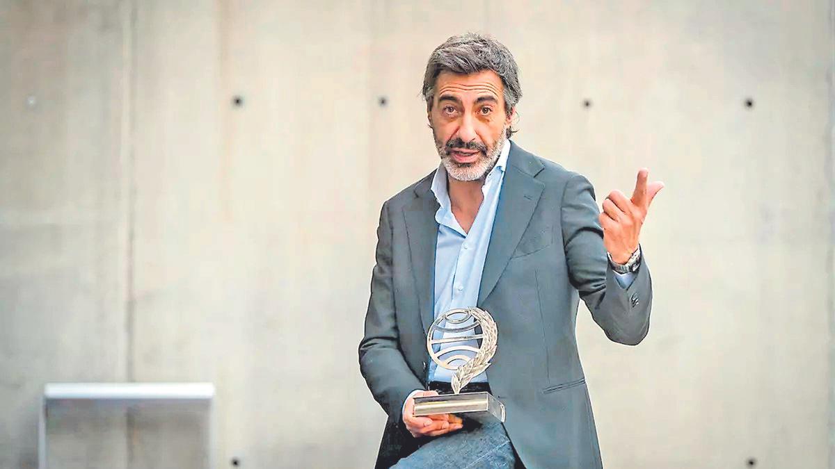 Juan del Val con el Premio Planeta 2025