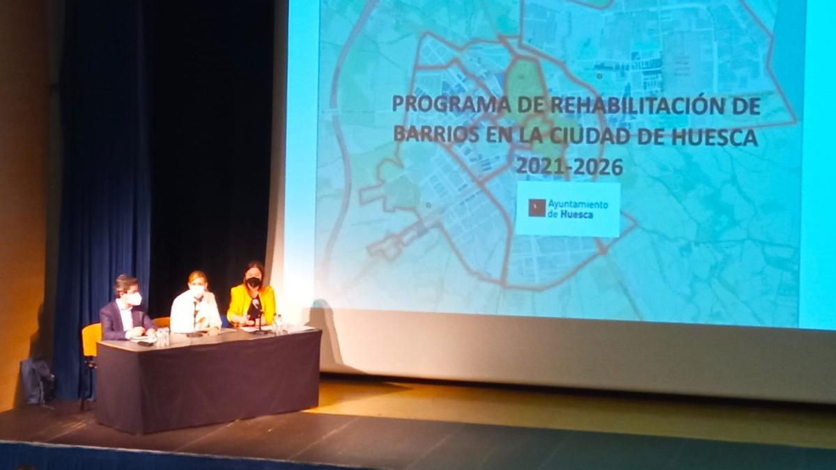 El Ayuntamiento de Huesca presenta un proyecto de regeneración urbanística para toda la ciudad