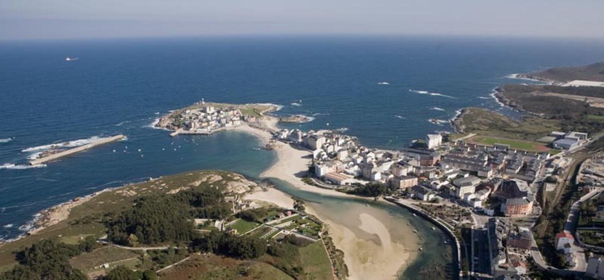 Este pueblo marinero te sorprenderá con su paisaje y su cocina.