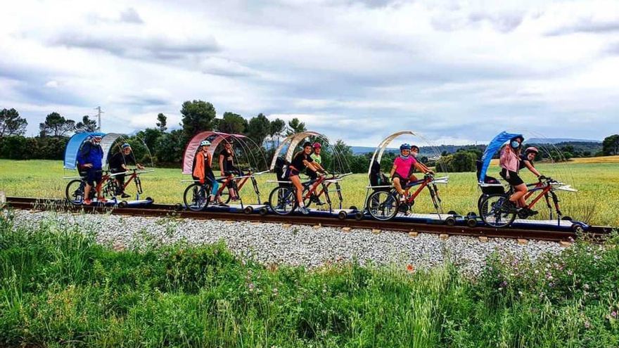 &quot;Pedaleja sobre les vies&quot;: un pla perfecte pel cap de setmana