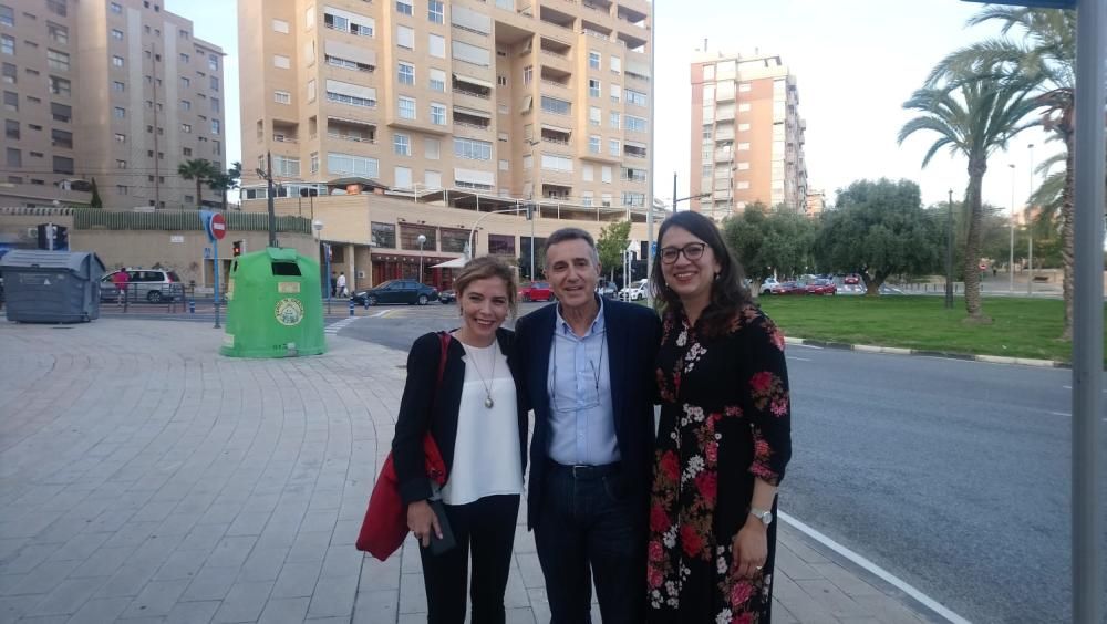 Café de Ciudadanos en la Playa de San Juan