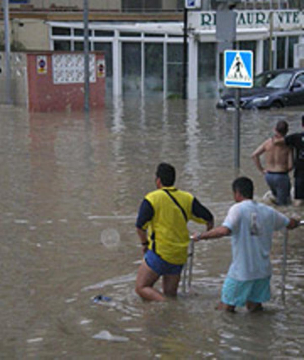Imatge de les inundacions registrades a Cambrils.