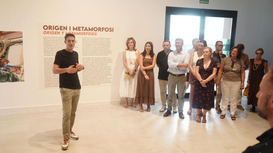 Ontinyent inaugura la exposición &quot;Origen i Metamorfosi&quot; de Dulk con pinturas originales nunca expuestas en Europa