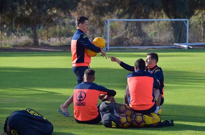 Entrenamiento de la UDLP en Las Burras