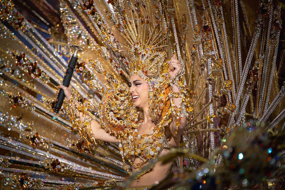 La coronación de Carla Castro La coronación de Carla Castro